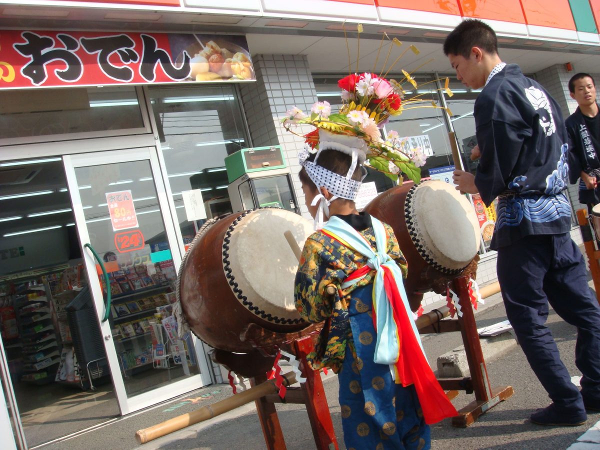 2008年 サンクス 善通寺吉原町店 秋祭り ヘンド獅子 上小原獅子組