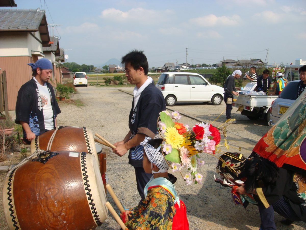 2008年 多度津町山階 秋祭り 村遣い 上小原獅子組