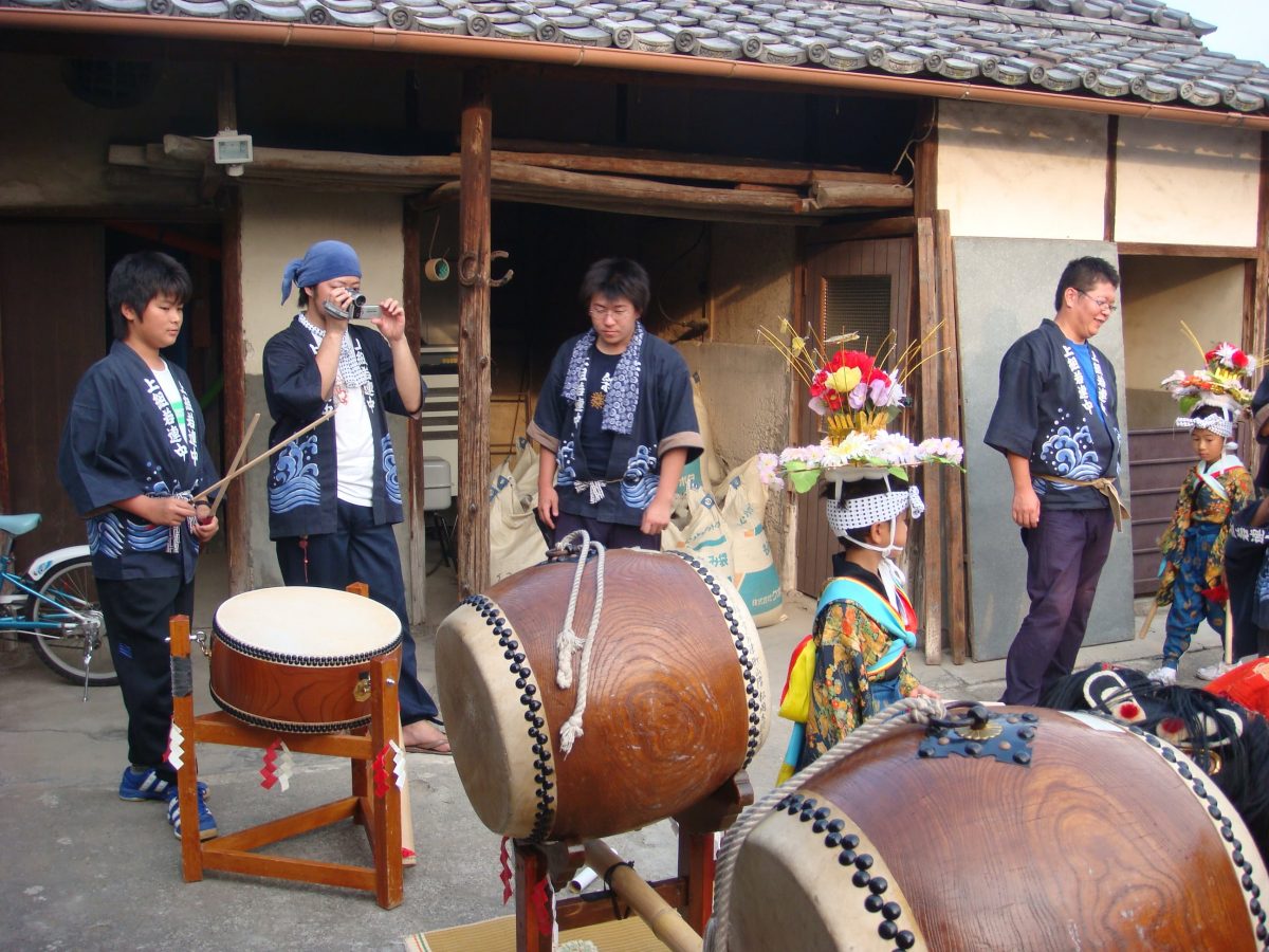 2008年 多度津町山階 秋祭り 村遣い 上小原獅子組