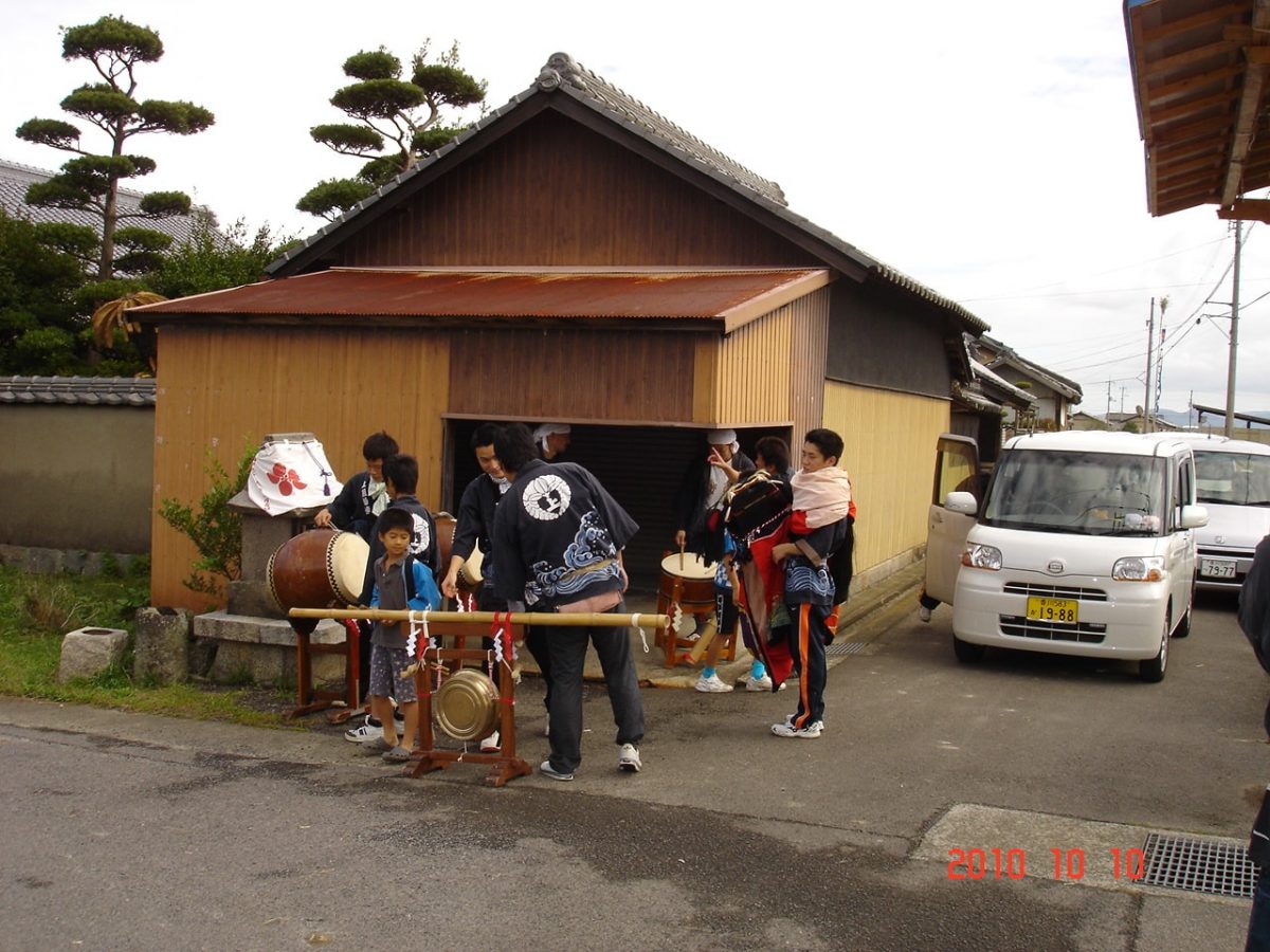 2010年 多度津町山階 秋祭り 小祭り 上小原獅子組