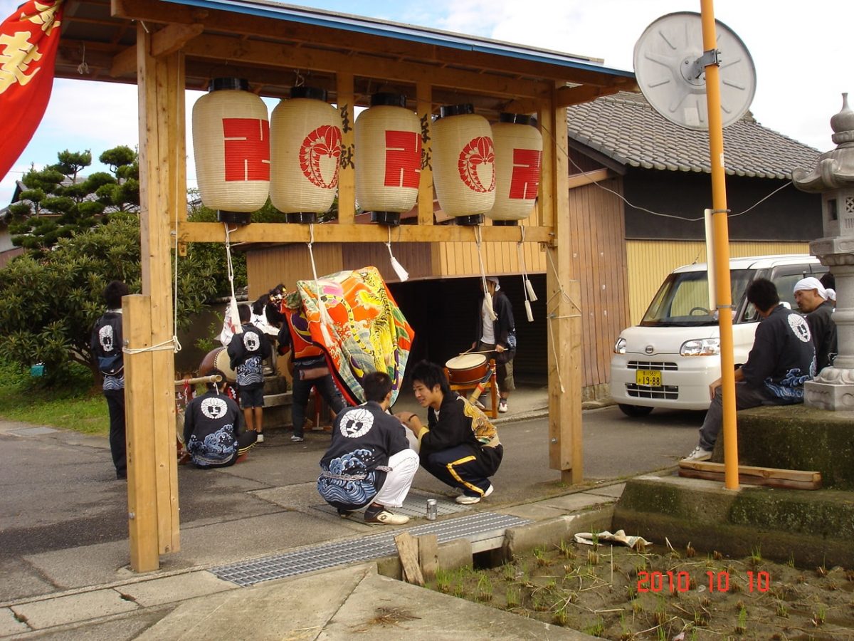 2010年 多度津町山階 秋祭り 小祭り 上小原獅子組