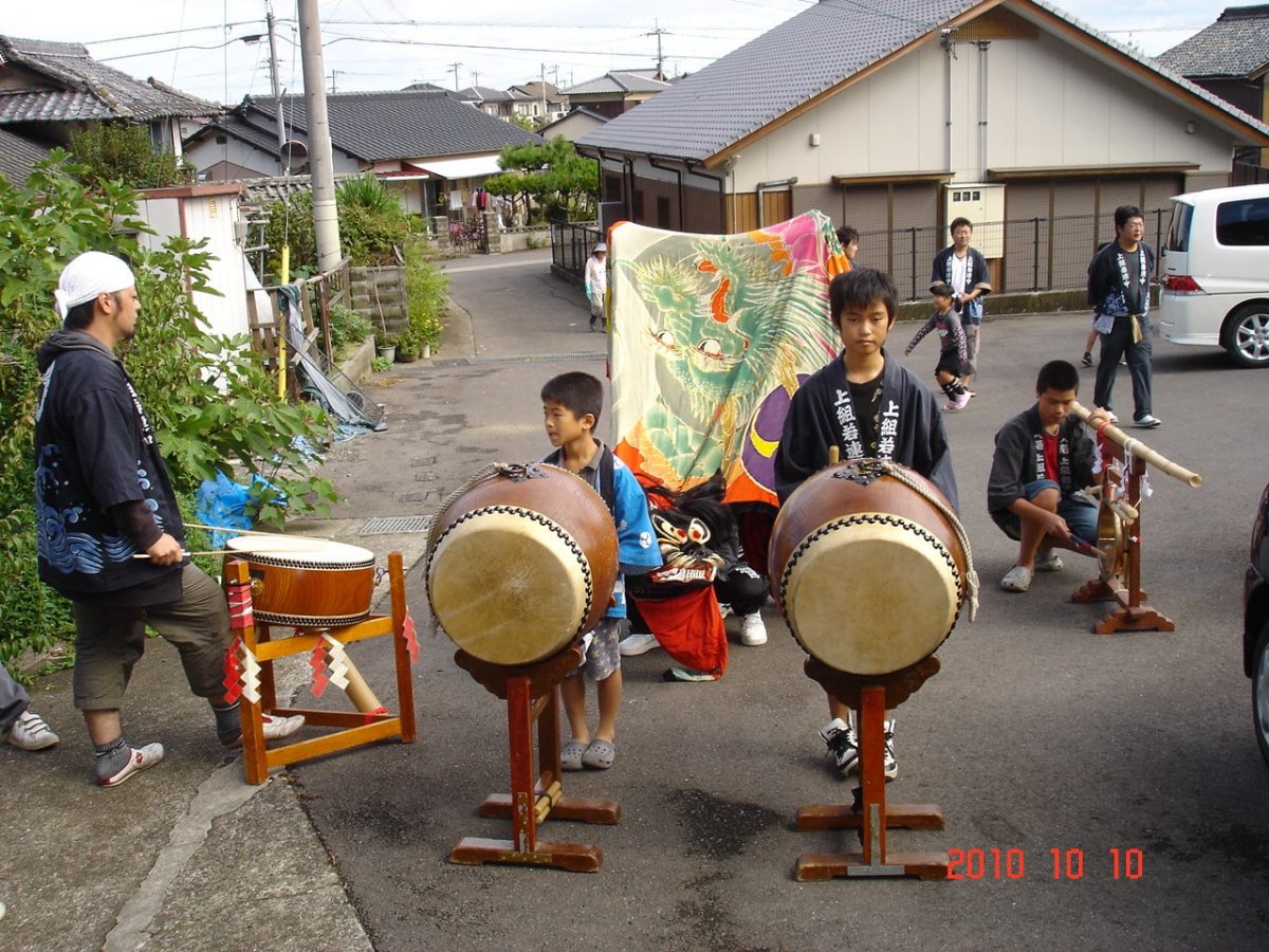 2010年 多度津町山階 秋祭り 小祭り 上小原獅子組