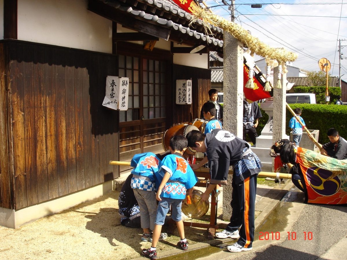 2010年 多度津町山階 秋祭り 小祭り 上小原獅子組