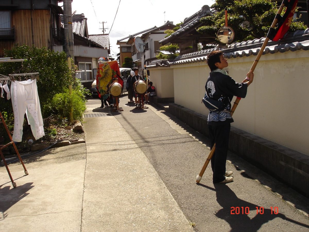 2010年 多度津町山階 秋祭り 小祭り 上小原獅子組