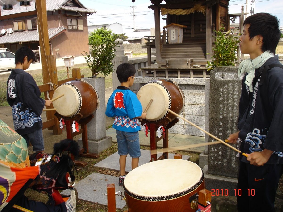 2010年 多度津町山階 秋祭り 小祭り 上小原獅子組