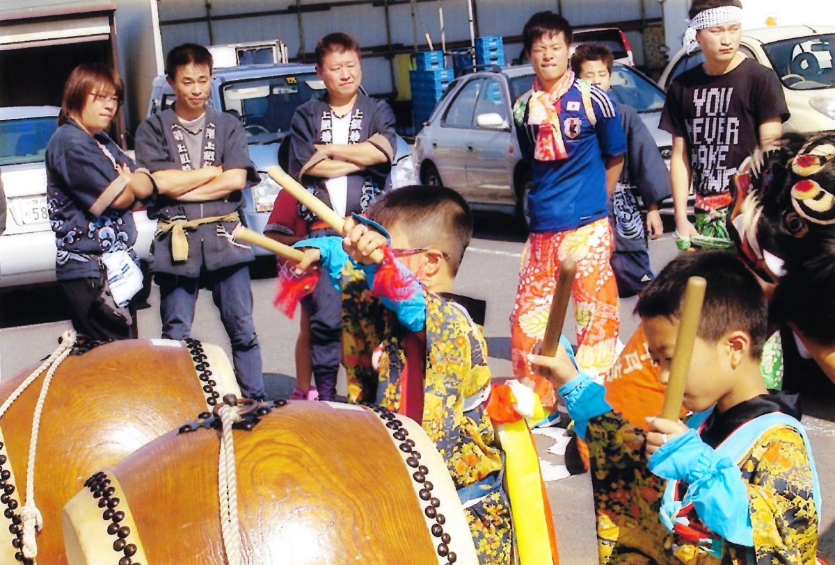 2011年 多度津町山階 秋祭り 村遣い 上小原獅子組