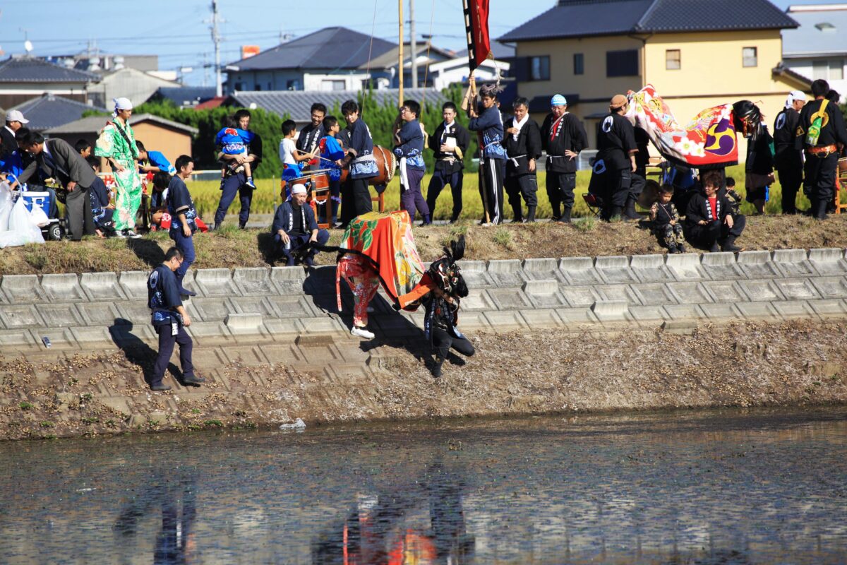 2013年 多度津町山階・藤波池 秋季例大祭 池まわり