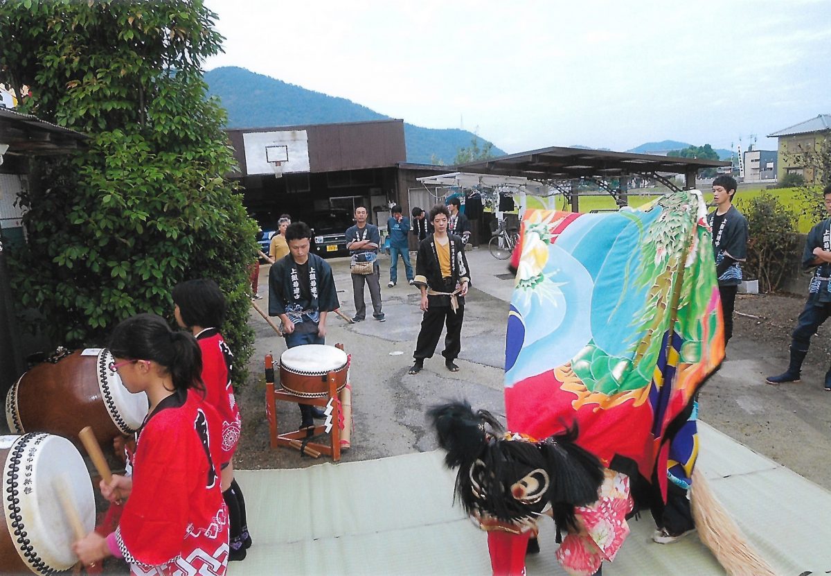2014年 多度津町山階 秋祭り 村遣い 上小原獅子組