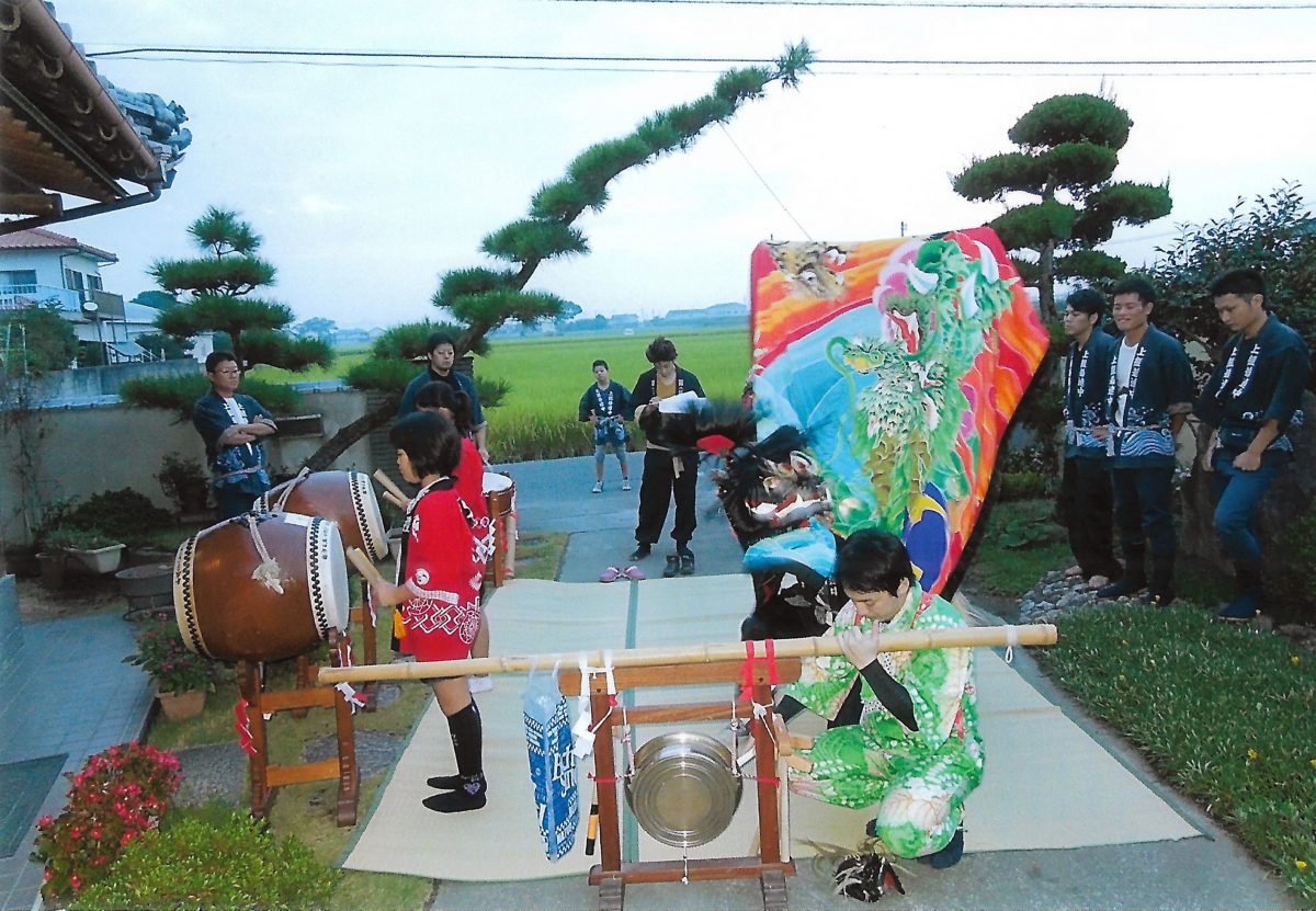 2014年 多度津町山階 秋祭り 村遣い 上小原獅子組