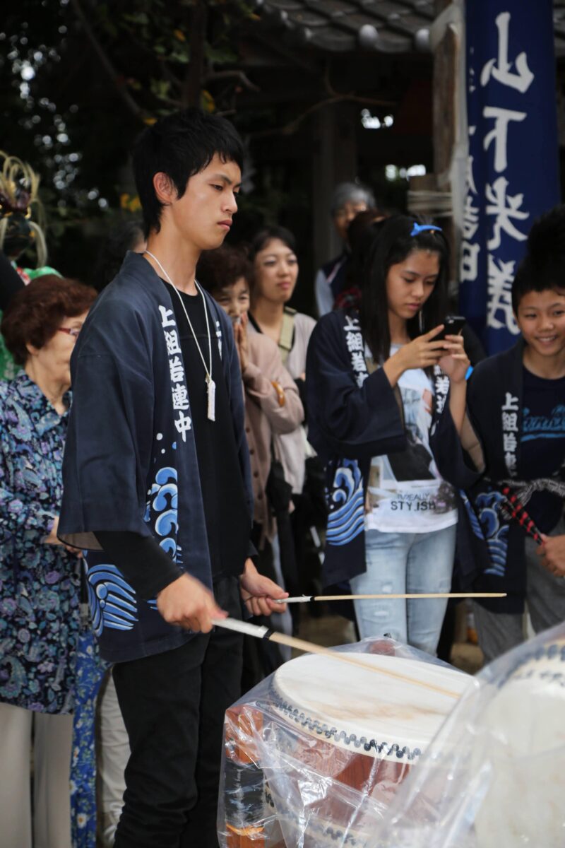 2014年 多度津町山階・春日神社 秋季例大祭 舞い込み 上小原獅子組