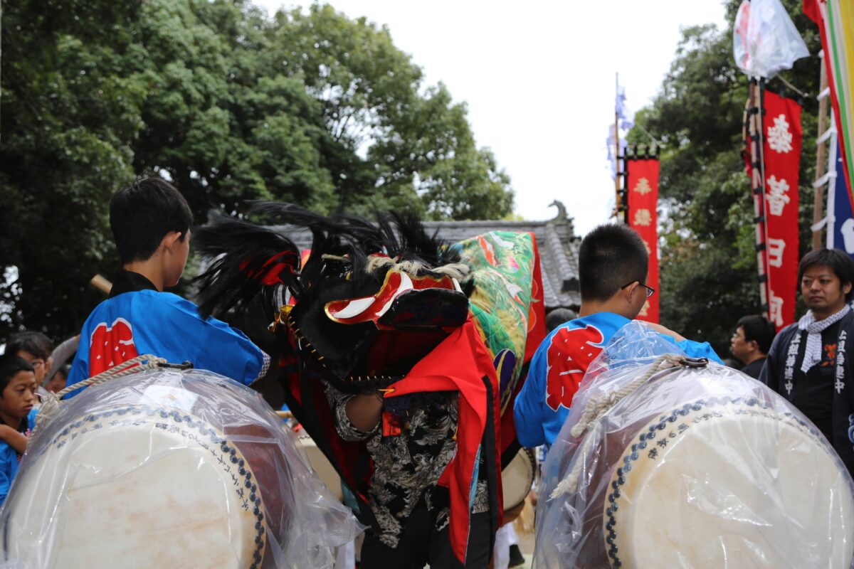 2014年 多度津町山階・春日神社 秋季例大祭 舞い込み 上小原獅子組