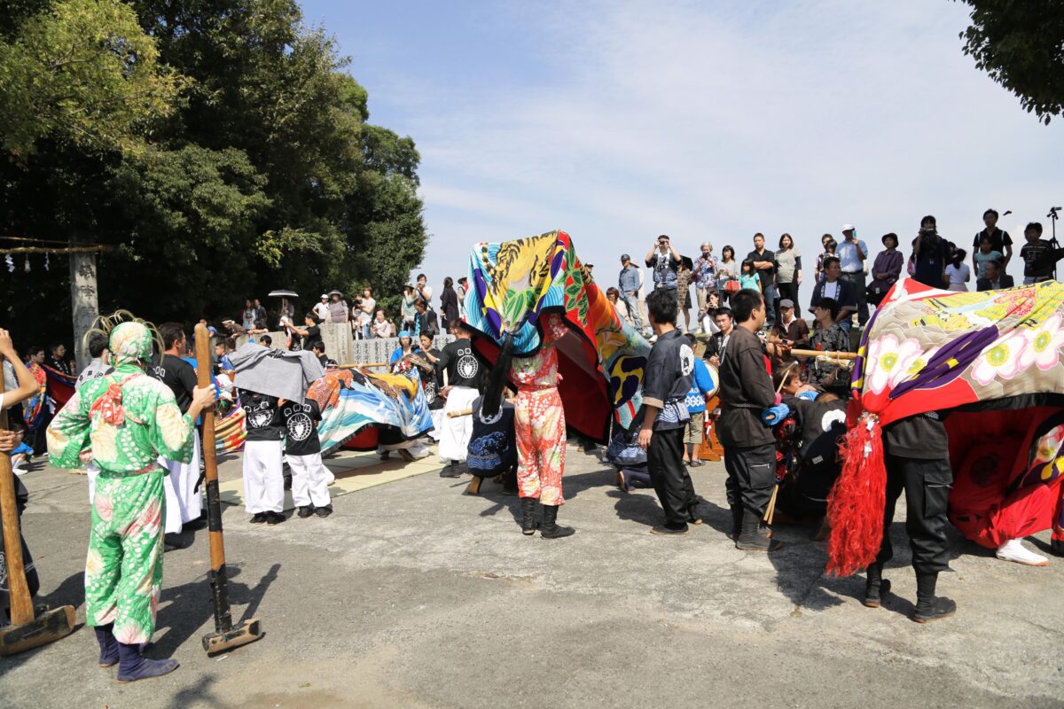 2015年 多度津町山階・春日神社 秋季例大祭 傘揃え