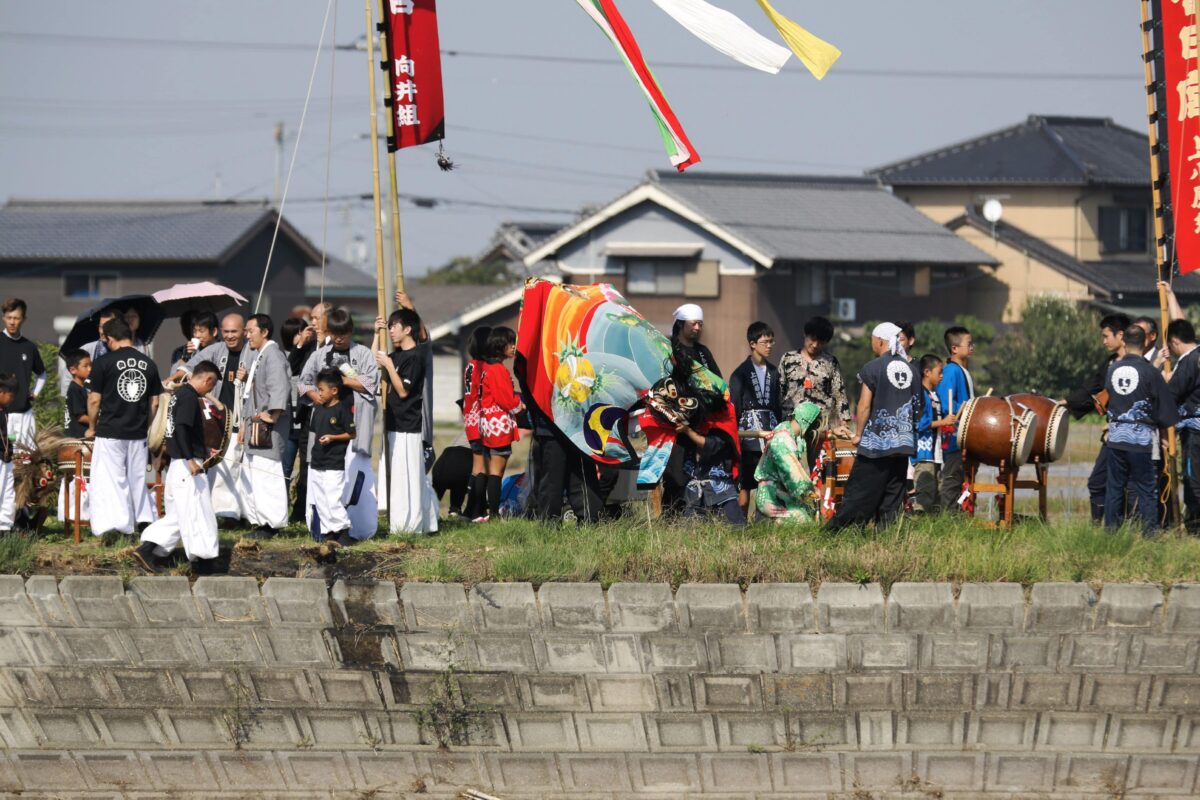 2015年 多度津町山階・藤波池 秋季例大祭 池まわり 上小原獅子組