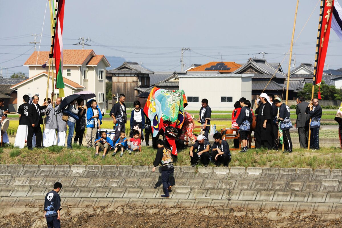 2015年 多度津町山階・藤波池 秋季例大祭 池まわり 上小原獅子組