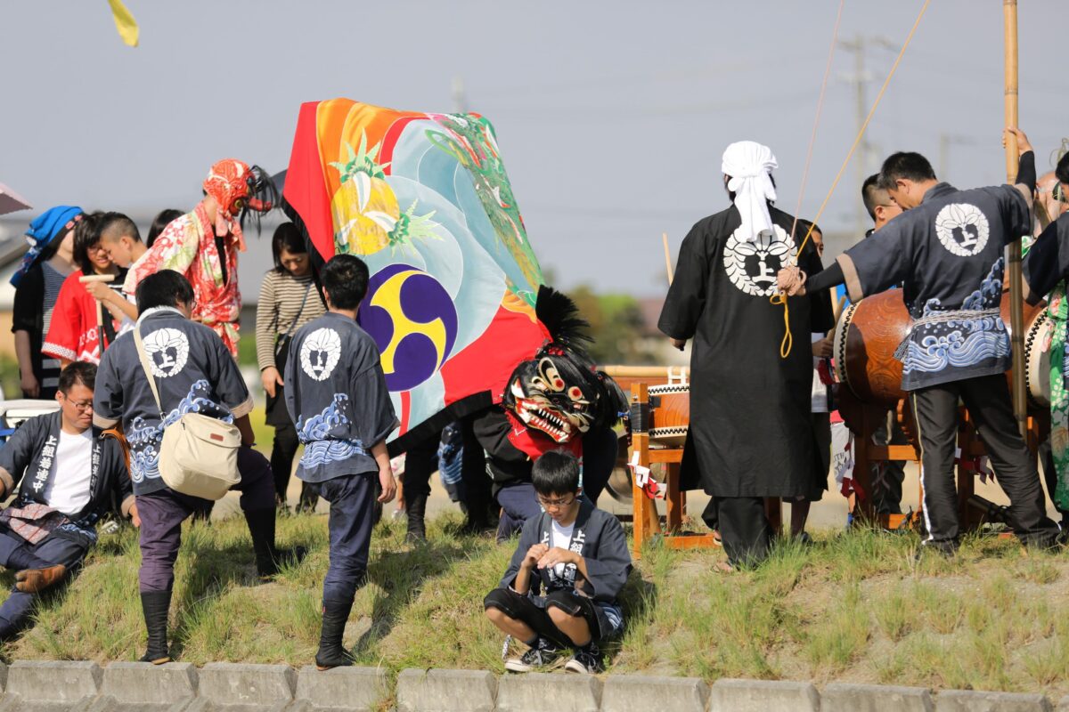 2015年 多度津町山階・藤波池 秋季例大祭 池まわり 上小原獅子組