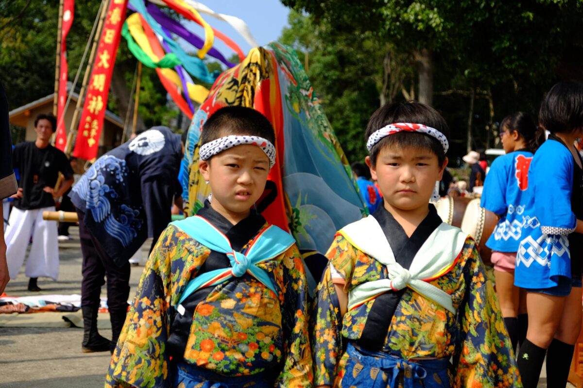 2016年 多度津町山階・春日神社 秋季例大祭 傘揃え 上小原獅子組
