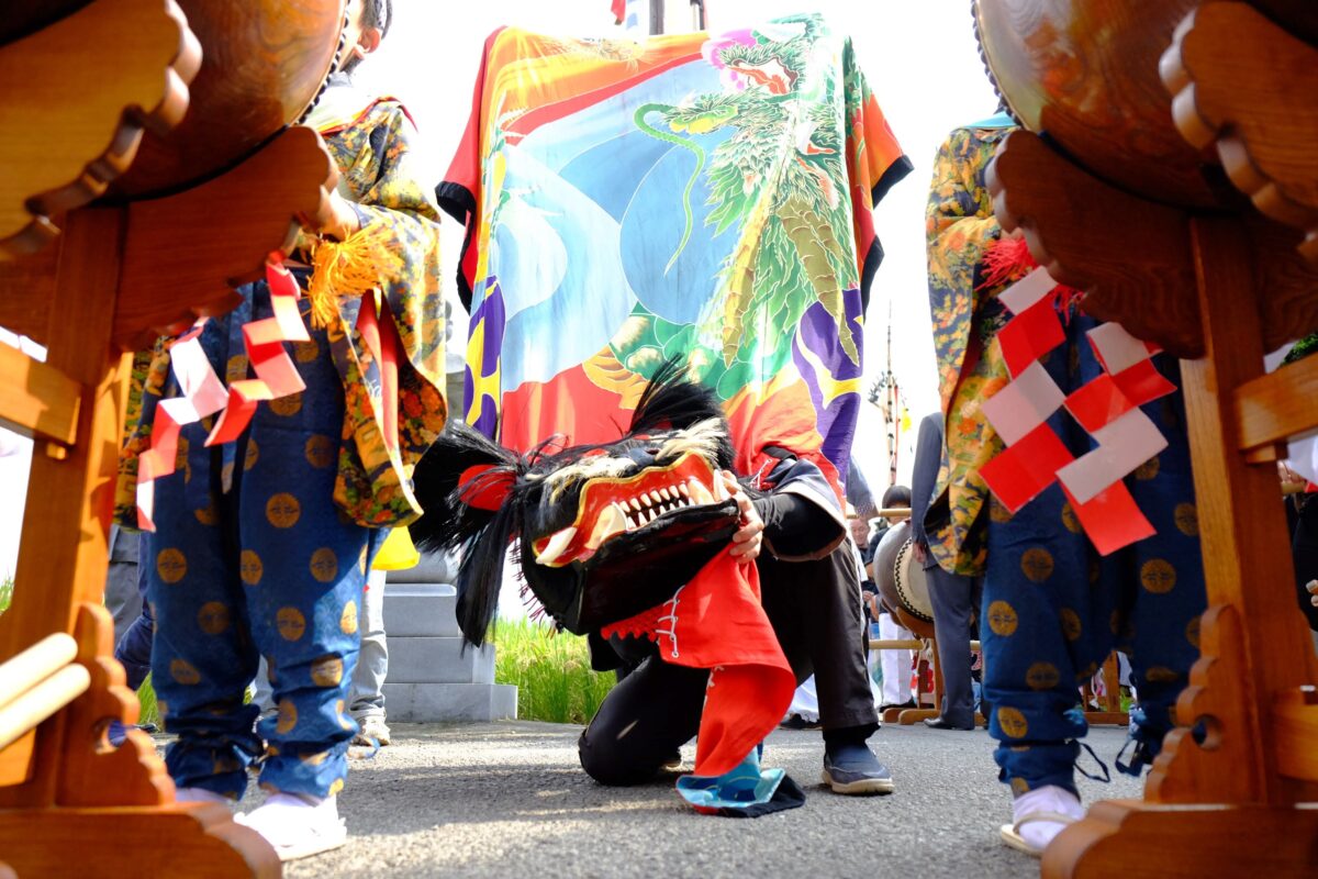 2016年 多度津町山階・春日神社 秋季例大祭 神輿休 上小原獅子組