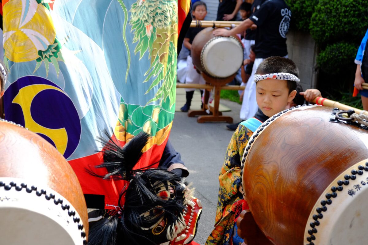 2016年 多度津町山階・春日神社 秋季例大祭 神輿休 上小原獅子組