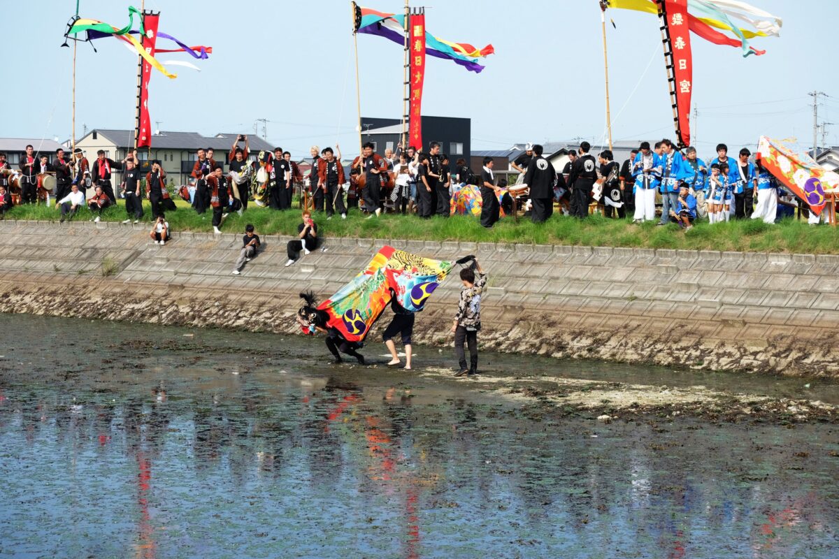 2016年 多度津町山階・藤波池 秋季例大祭 池まわり 上小原獅子組