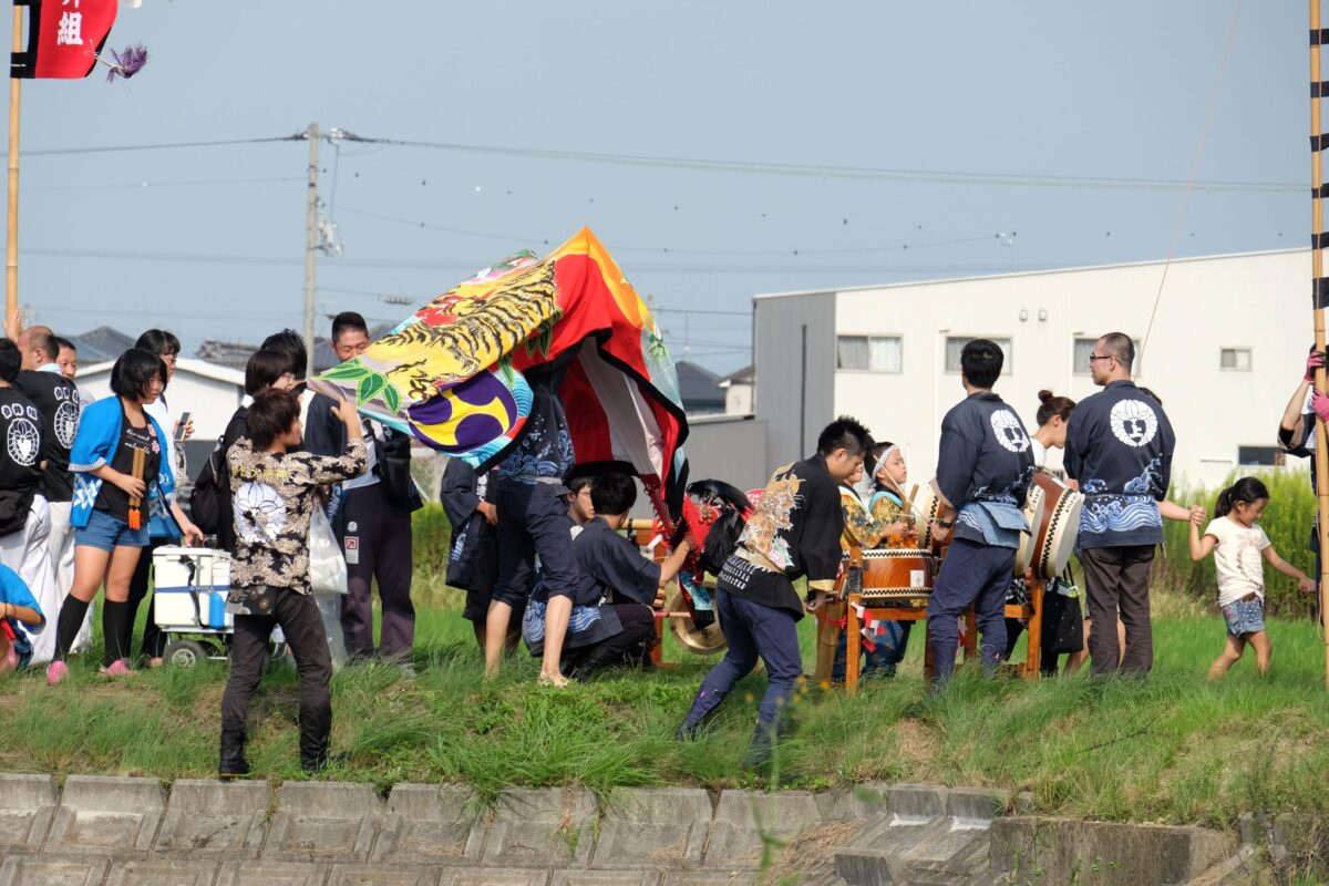 2016年 多度津町山階・藤波池 秋季例大祭 池まわり 上小原獅子組