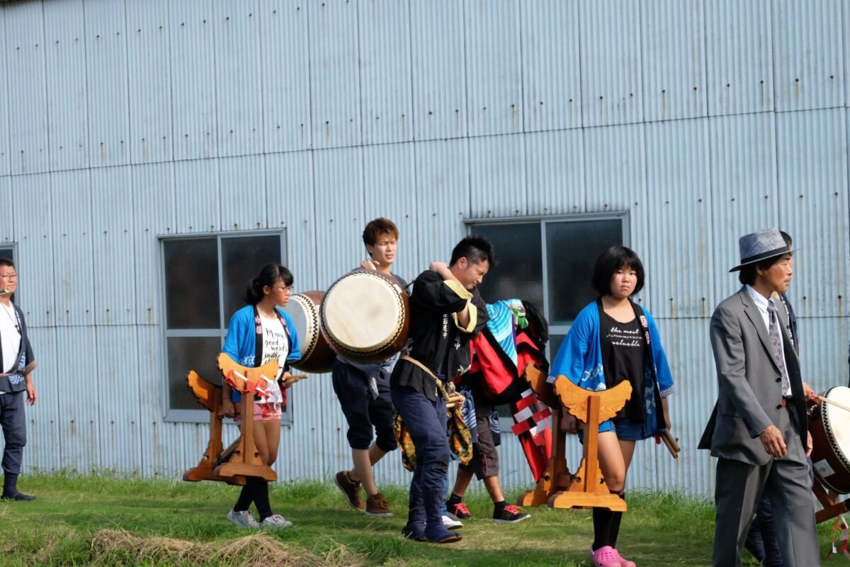 2016年 多度津町山階・藤波池 秋季例大祭 池まわり 上小原獅子組