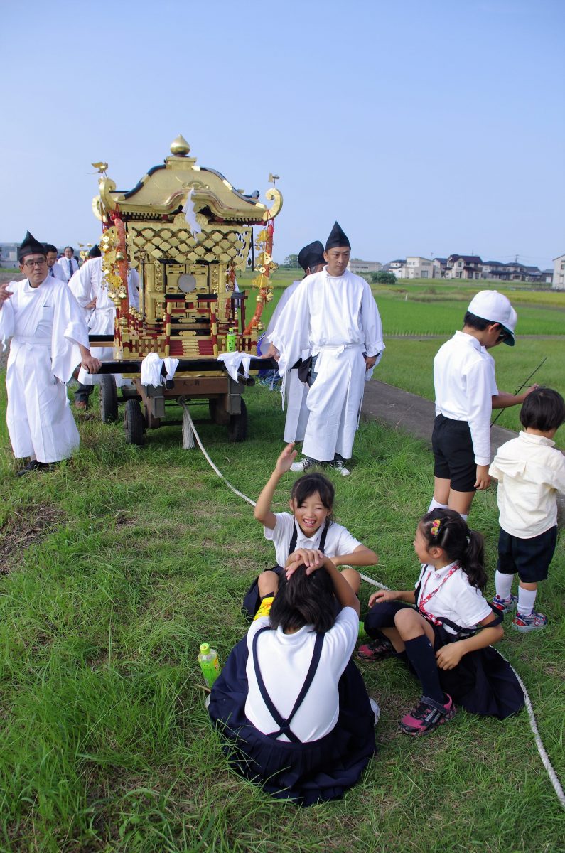 2016年 多度津町山階・藤波池 秋季例大祭 池まわり