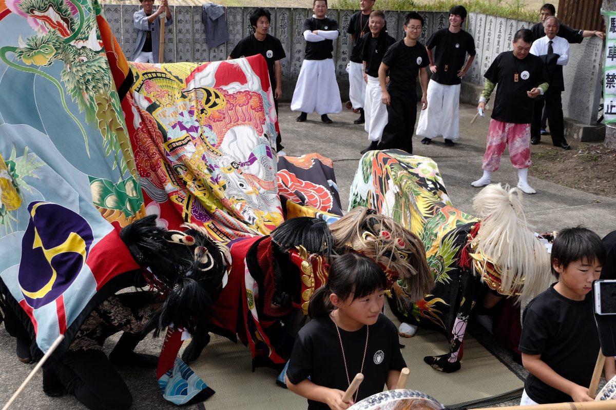 2018年 多度津町山階・春日神社 秋季例大祭 傘揃え 舞くらべ