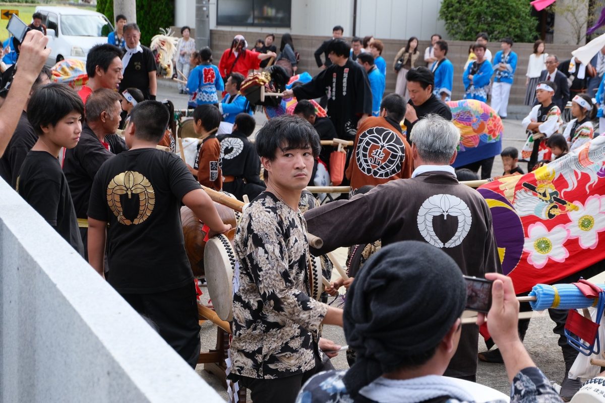 2018年 多度津町山階・春日神社 秋季例大祭 傘揃え 上小原獅子組