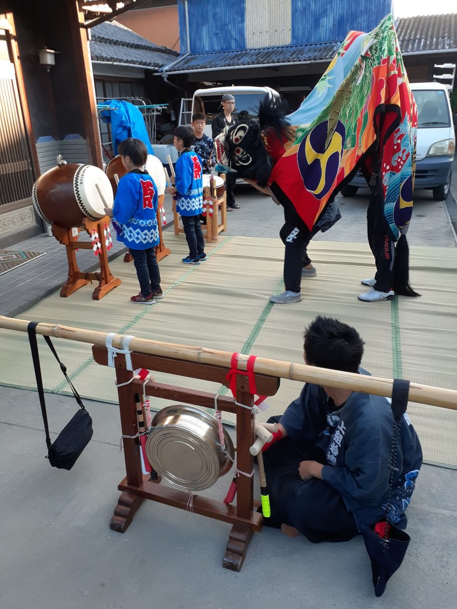 2019年 多度津町山階 秋祭り 村遣い 上小原獅子組