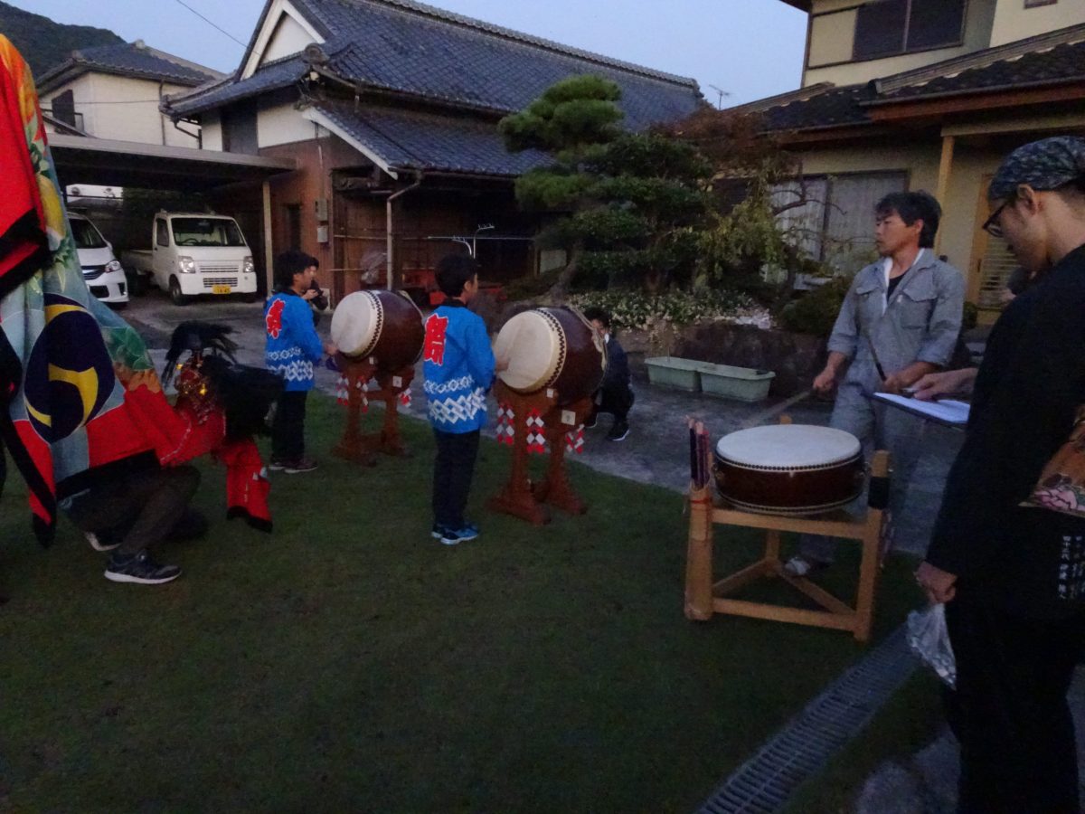 2019年 多度津町山階 秋祭り 村遣い 上小原獅子組