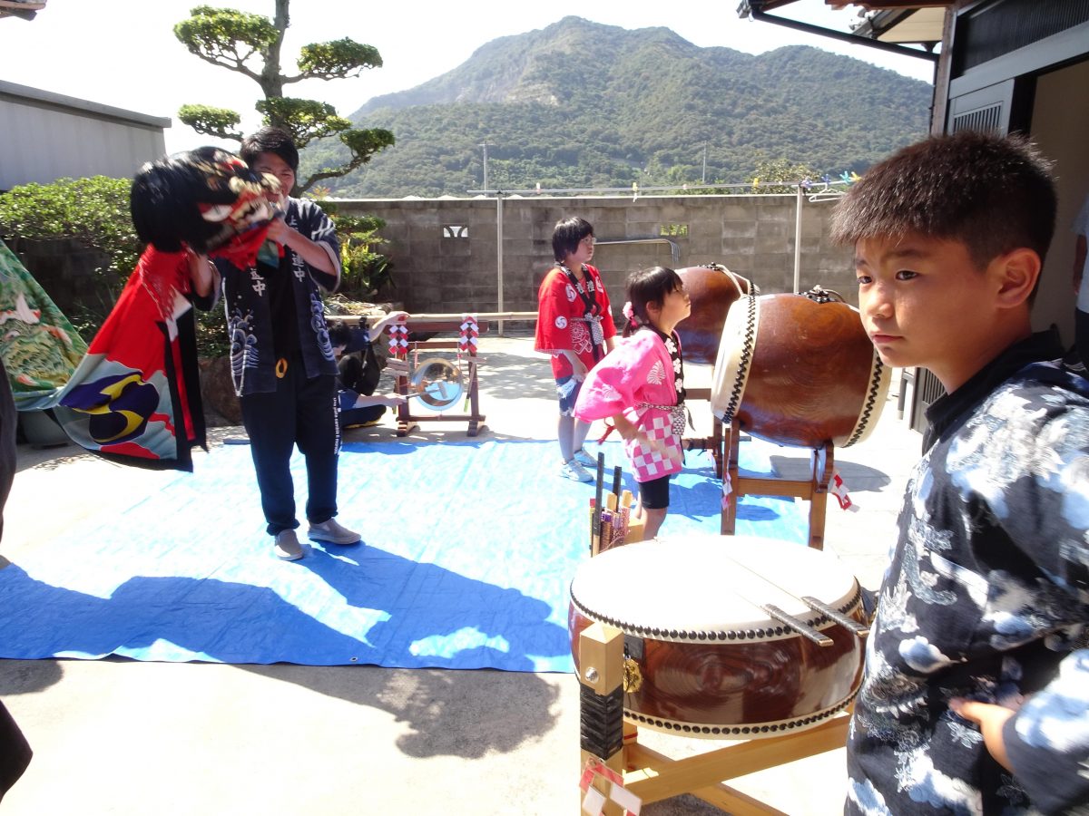 2019年 多度津町山階 秋祭り 村遣い 上小原獅子組