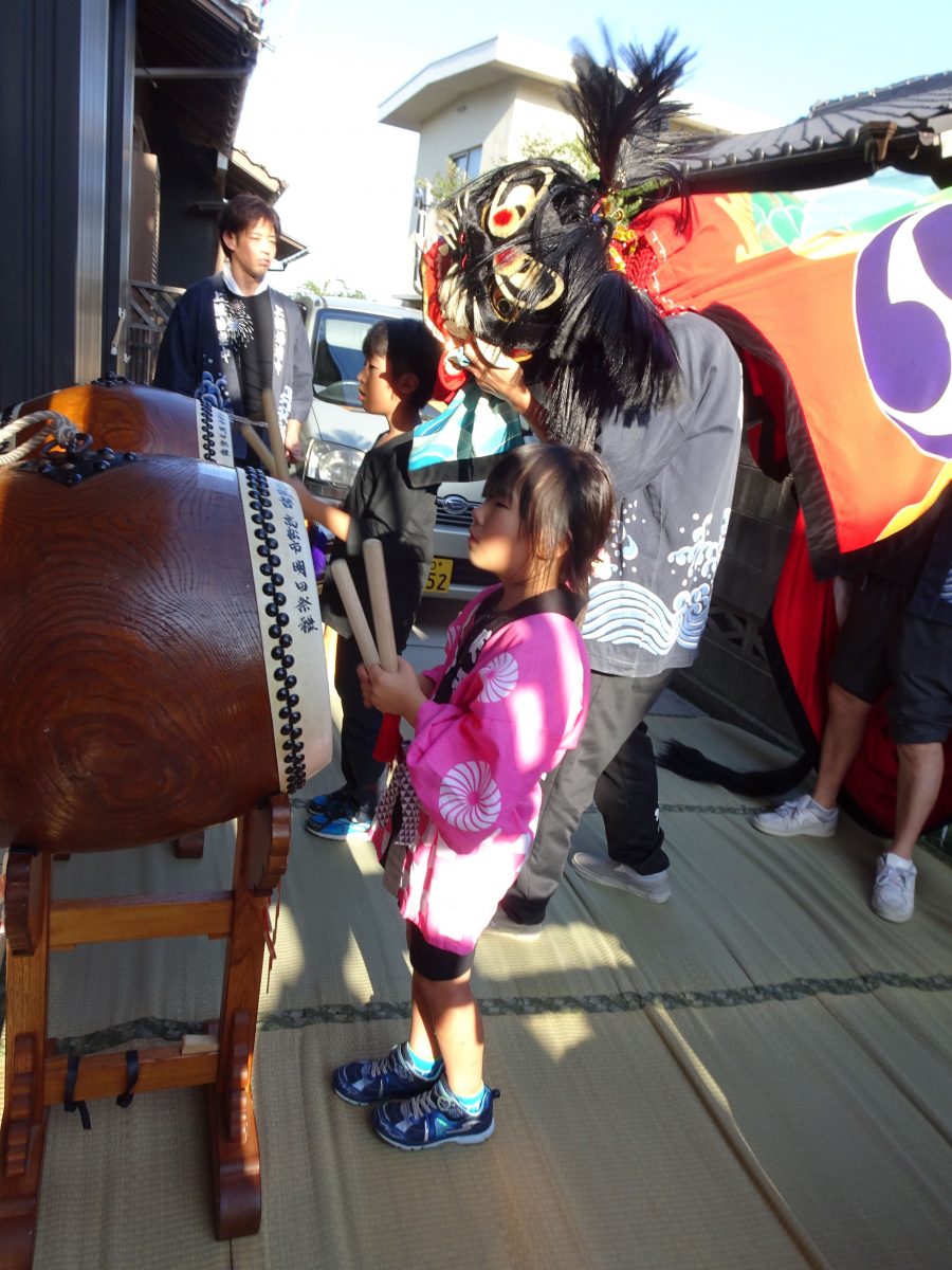 2019年 多度津町山階 秋祭り 村遣い 上小原獅子組