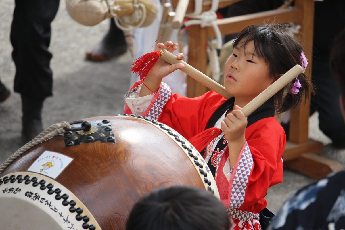 2019年 多度津町山階・春日神社 秋季例大祭 傘揃え 上小原獅子組