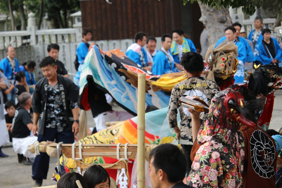 2019年 多度津町山階・春日神社 秋季例大祭 傘揃え 上小原獅子組