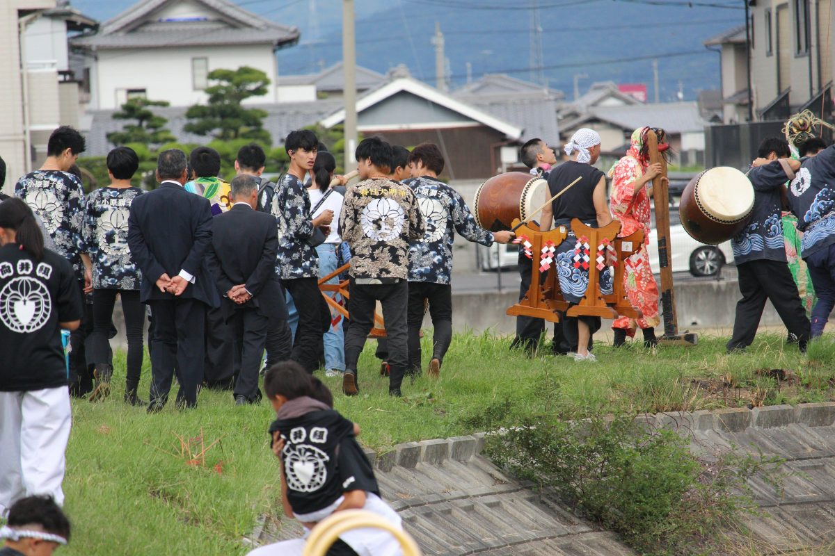 2019年 多度津町山階・藤波池 秋季例大祭 池周り池まわり 上小原獅子組
