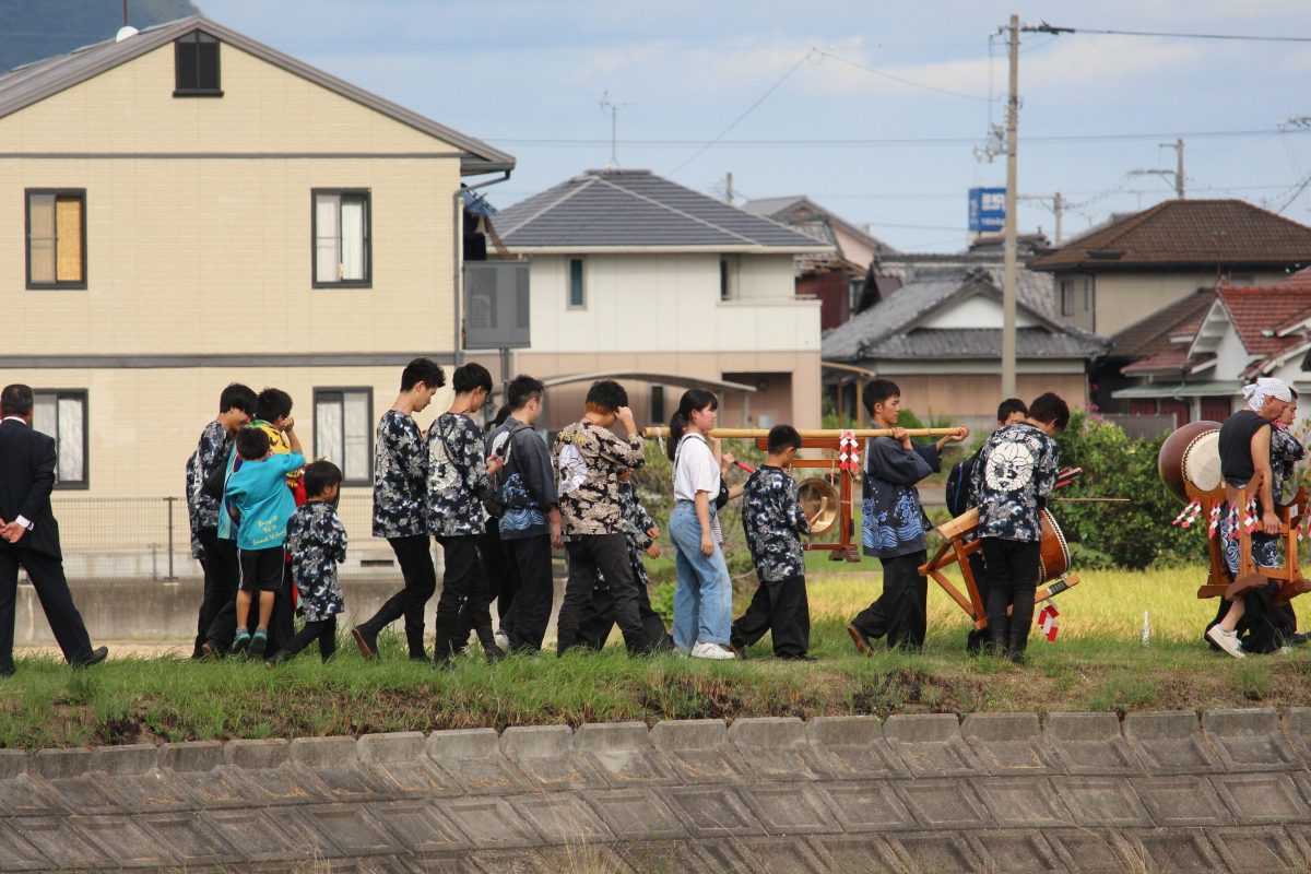 2019年 多度津町山階・藤波池 秋季例大祭 池まわり 上小原獅子組