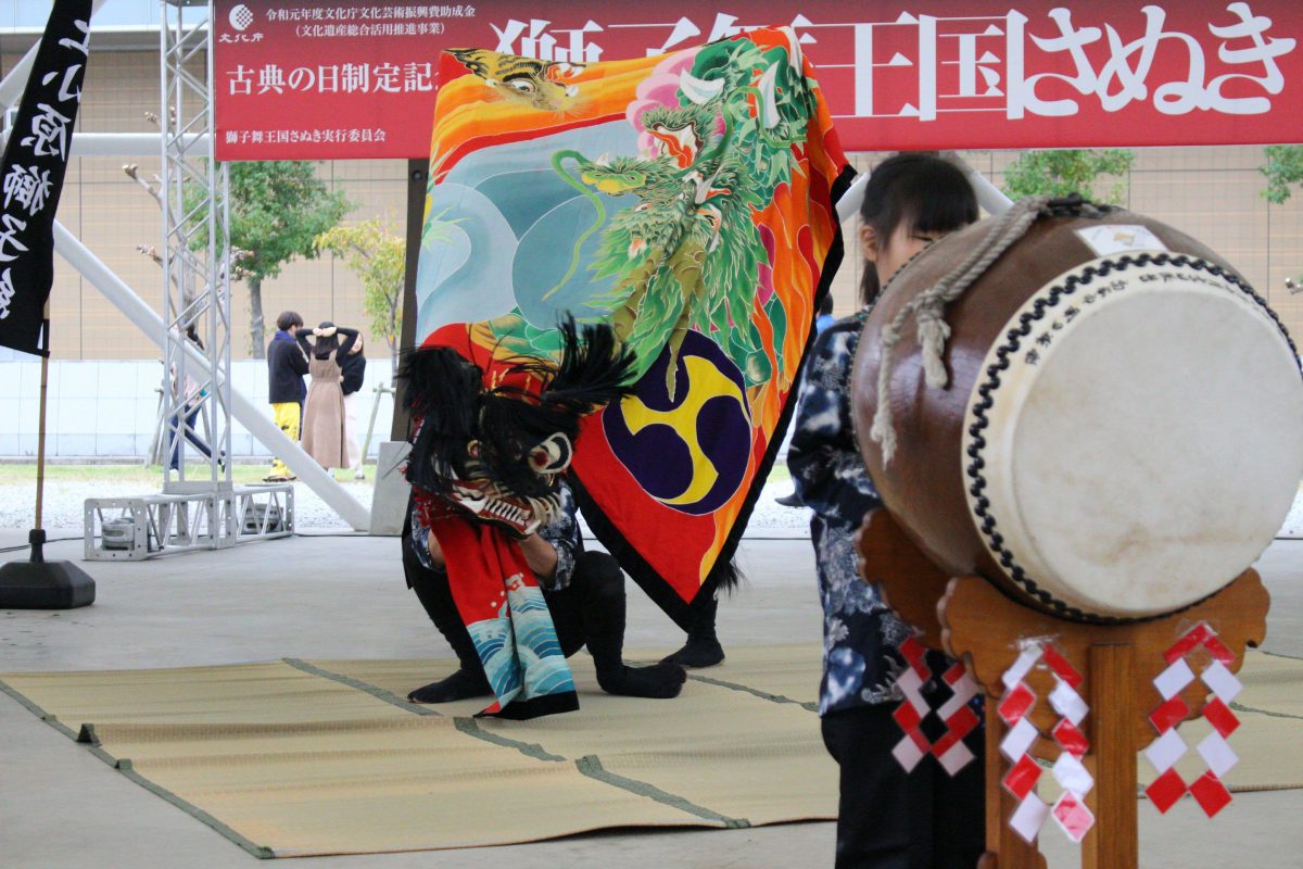 獅子舞王国さぬき2019 大型テント内ステージ 上小原獅子組