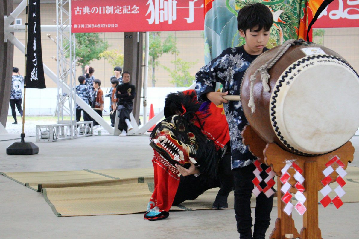 獅子舞王国さぬき2019 大型テント内ステージ 上小原獅子組