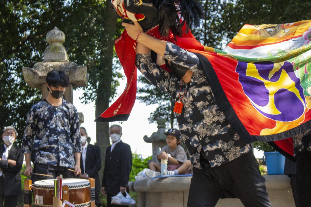2022年 多度津町山階・春日神社 自主奉納 拝殿前 上小原獅子組