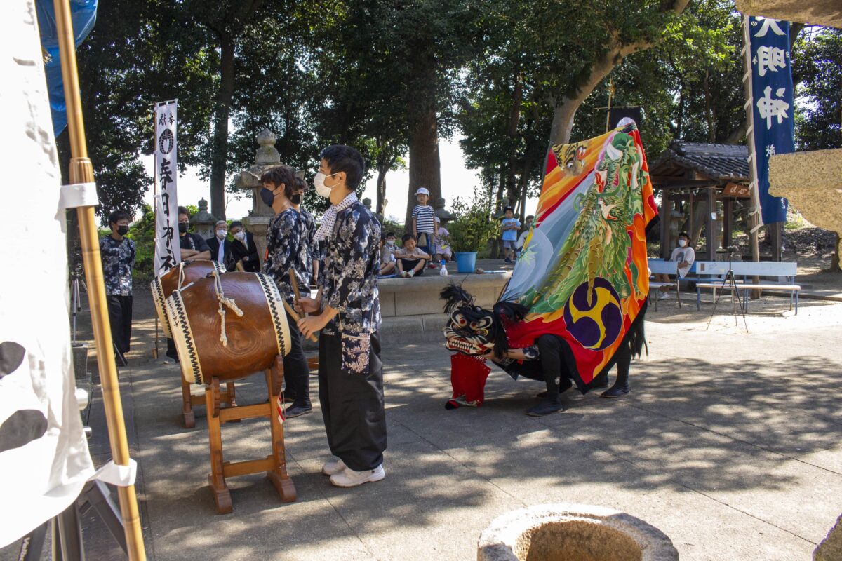 2022年 多度津町山階・春日神社 自主奉納 拝殿前 上小原獅子組