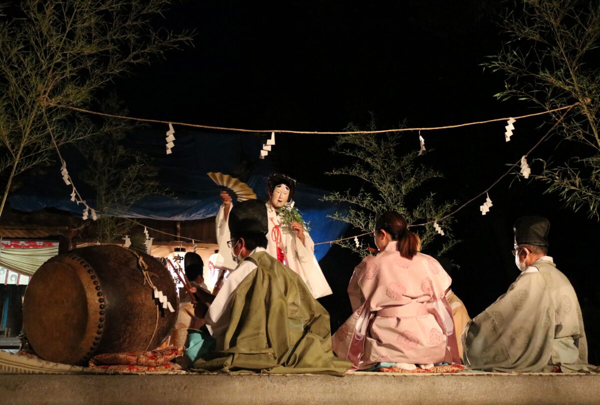 2022年 多度津町山階・春日神社 秋季例大祭 お神楽奉納