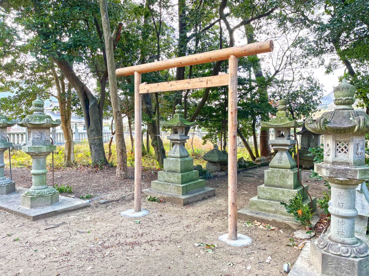 多度津町山階・春日神社 龍王宮鳥居