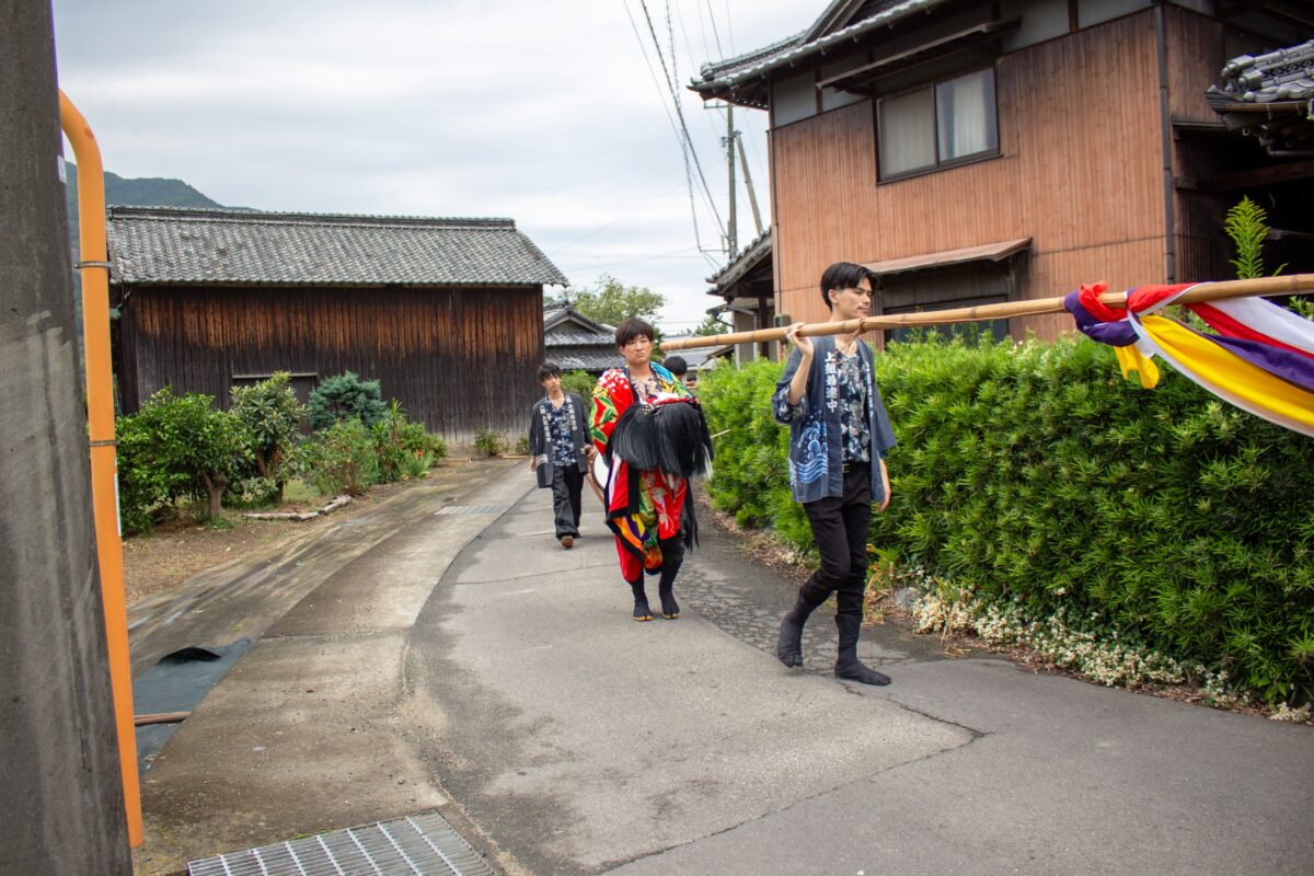 2023年 多度津町山階 秋季例大祭 参拝 上小原獅子組