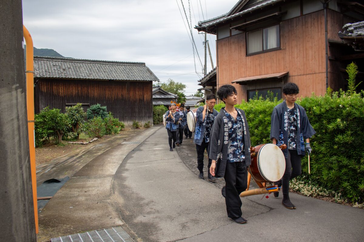 2023年 多度津町山階 秋季例大祭 参拝 上小原獅子組