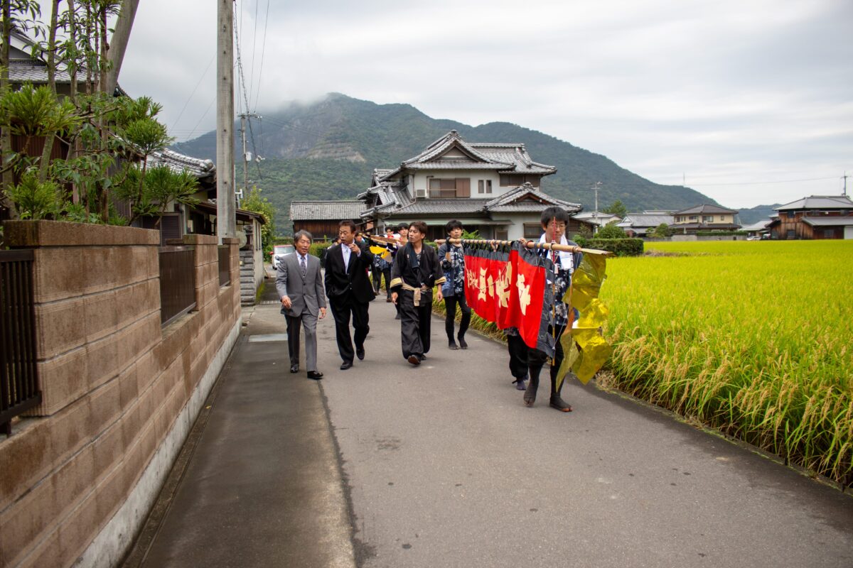 2023年 多度津町山階 秋季例大祭 参拝 上小原獅子組