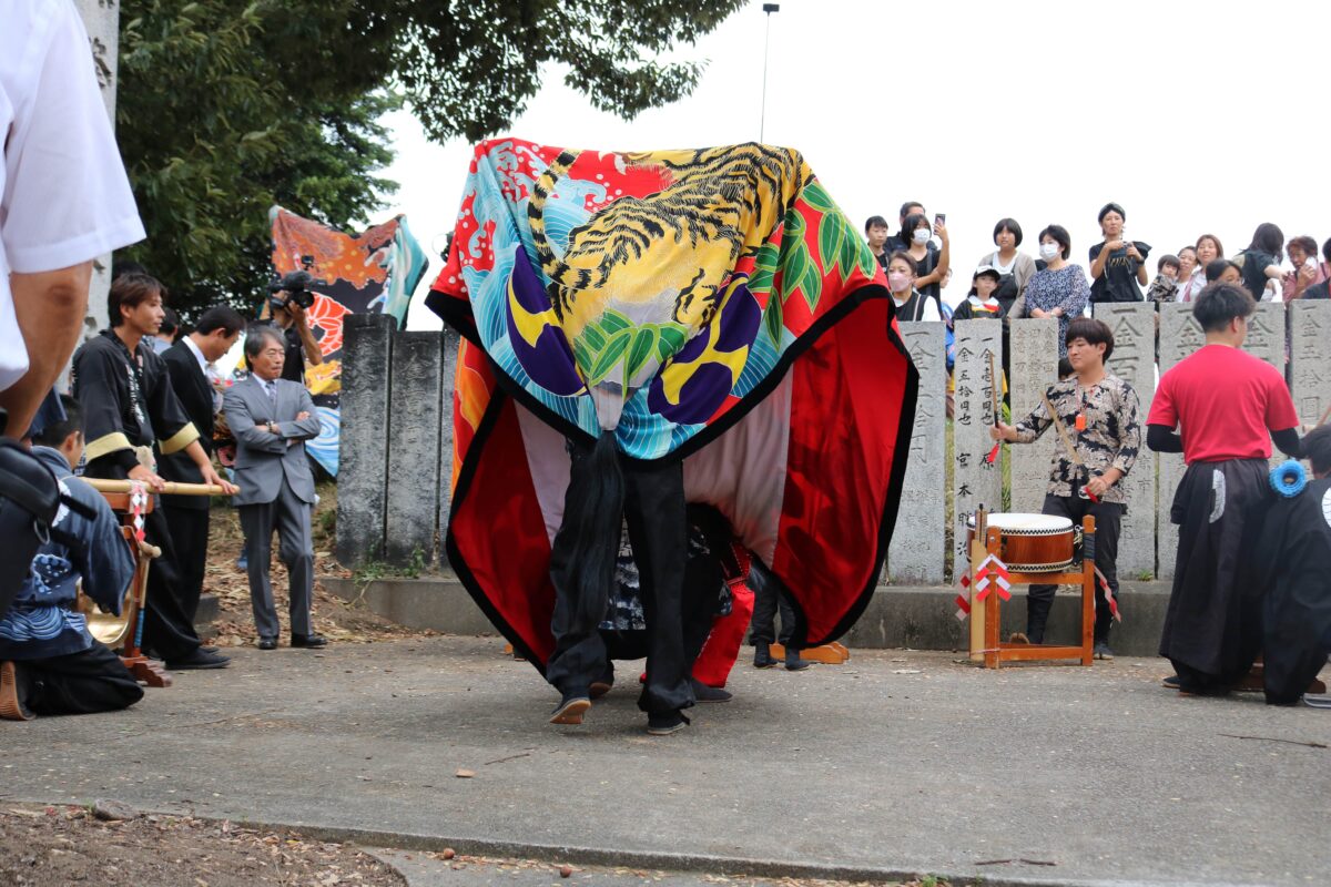 2023年 多度津町山階・春日神社 秋季例大祭 傘揃え 上小原獅子組