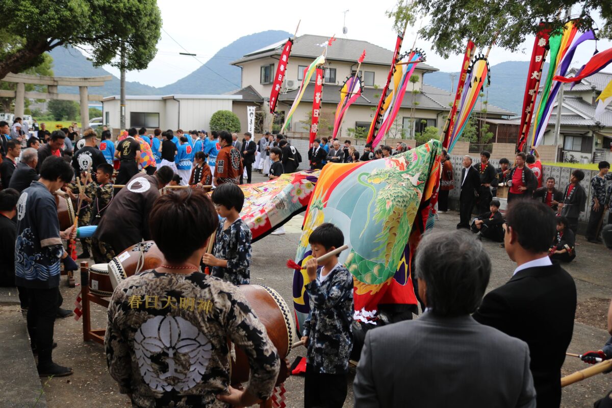2023年 多度津町山階・春日神社 秋季例大祭 傘揃え 上小原獅子組