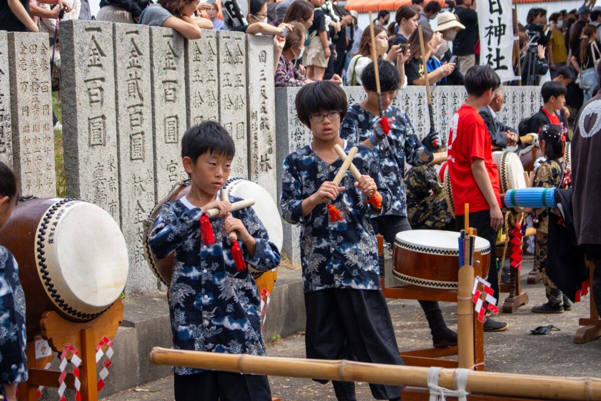 2023年 多度津町山階・春日神社 秋季例大祭 傘揃え 上小原獅子組