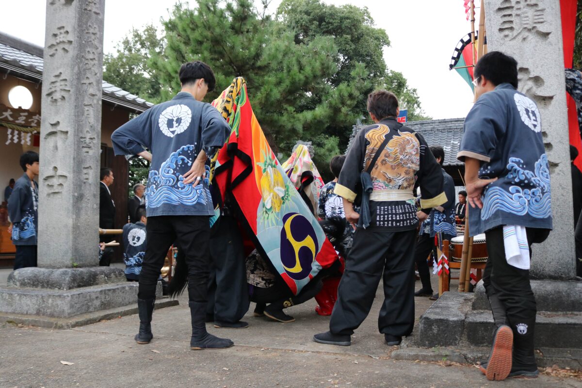 2023年 多度津町山階・春日神社 秋季例大祭 舞い込み 上小原獅子組