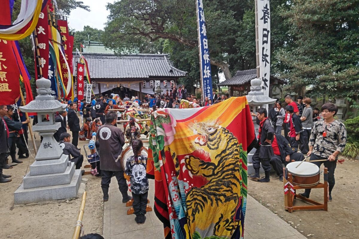 2023年 多度津町山階・春日神社 秋季例大祭 舞い込み 上小原獅子組